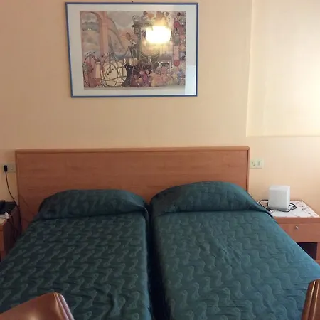 Hotel Le Ginestre 3*