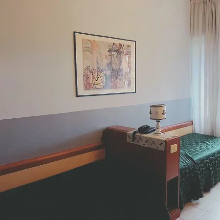 Hotel Le Ginestre 3*