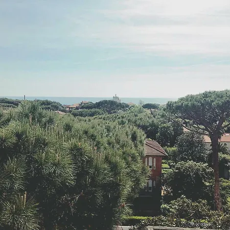 Le Ginestre Lido di Camaiore